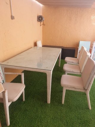 Conjunto mesa y sillas terraza blanco