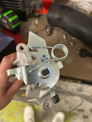 Pinza de freno trasera