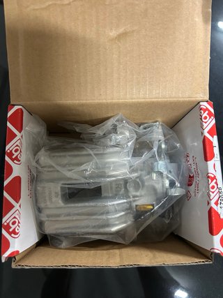 Pinza de freno trasera