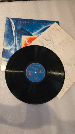 Vinilo Dire Straits On Every Street