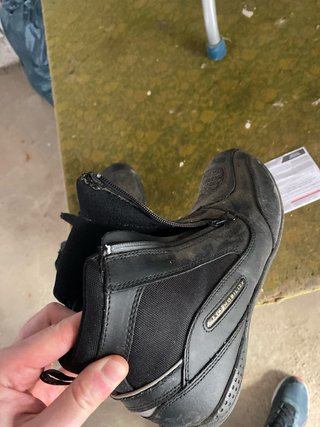 Botas de moto para examen marca AXO TALLA 45 justa