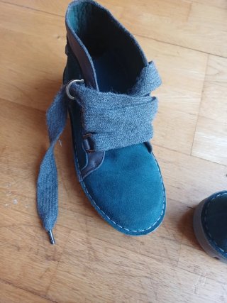 Botas ONFOOT verde azulado  talla 36