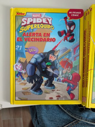 4 comics Spidery y su superequipo