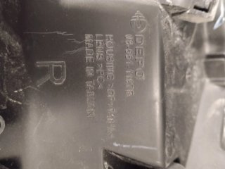 Faro Delantero Derecho Renault Clio IV