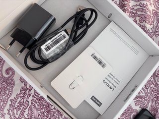 Lenovo Tab M10 HD Tablet Gris