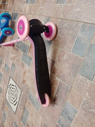 Patinete Patrulla Canina Rosa