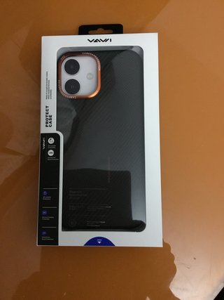 Funda Lujo iPhone 16  en carbono con MagSafe