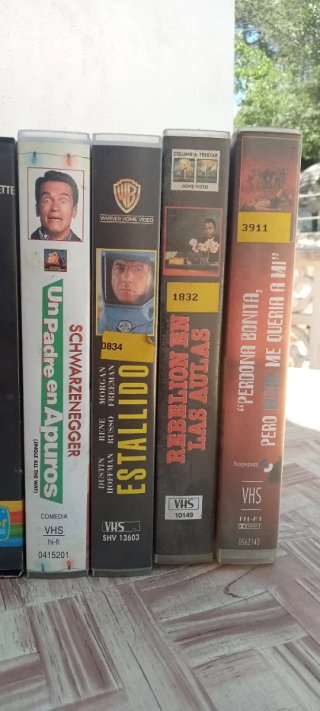 Lote 14 Películas VHS Acción/Aventura/Comedia