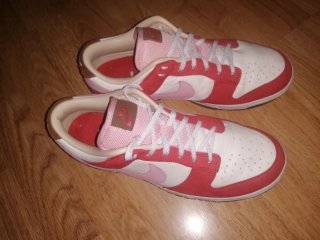 Lote de zapatillas Nike y Adidas.