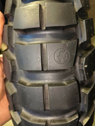 Metzeler Karoo 4 Neumáticos 170/60R17 y 120/70R19