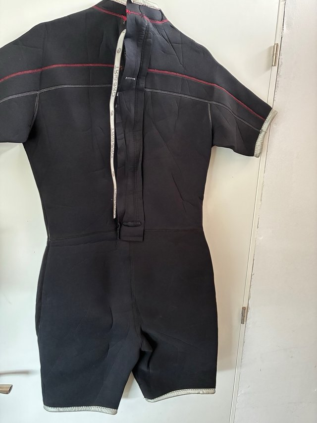 Traje de neopreno corto TRI-BORD