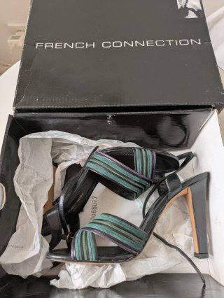 Sandalias French Connection Piel Tacón Alto