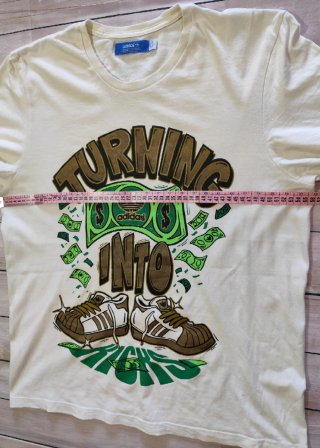 Camiseta Adidas Turning Into Rich Hombre Talla L