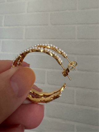 Orecchini Hoop Placcati Oro 18k con Perline