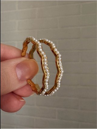 Orecchini Hoop Placcati Oro 18k con Perline