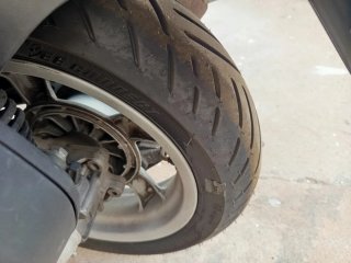 Scooter Malaguti Phantom Max 250 Plata
