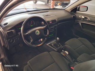Skoda Superb 2002