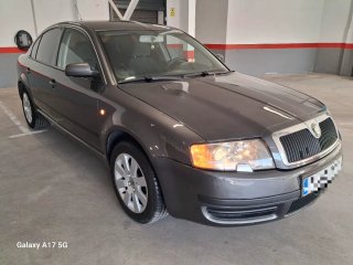 Skoda Superb 2002