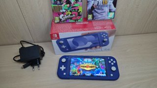 Nintendo Switch Lite Blu con giochi inclusi