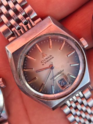 Lote 3 Relojes Tissot, Cyma, Citizen
