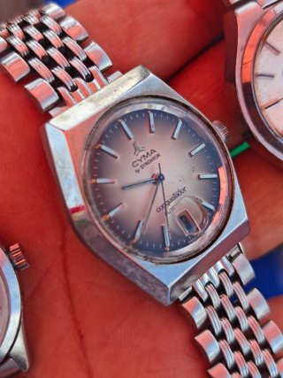 Lote 3 Relojes Tissot, Cyma, Citizen