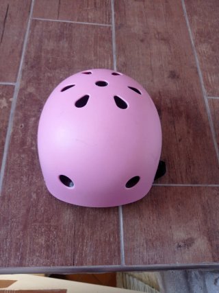 Casco Patinaje Defensor Forever Rosa