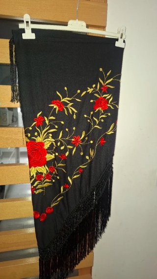 Traje Flamenca Gitana Negro Mujer con dos mantones