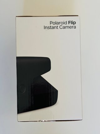 Polaroid Flip negra sin abrir