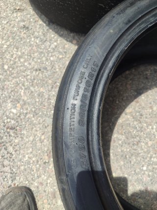 Kumho Ecsta 240/610 R17 Slicks