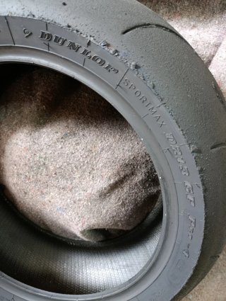 Dunlop D213 Pro 200/60-17
