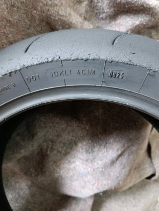 Dunlop D213 Pro 200/60-17