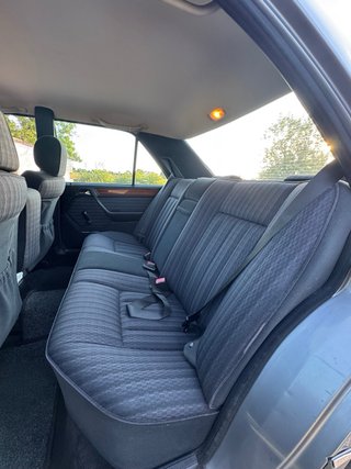 Mercedes-Benz Clase E 1993