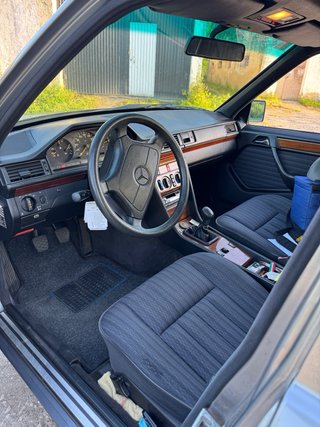 Mercedes-Benz Clase E 1993