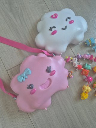 Nube Juguete con Figuras