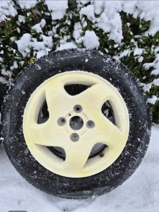 2 Llantas 175/70 R14