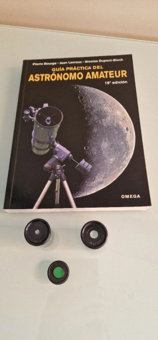 Telescopio B. Crown Optics con trípode
