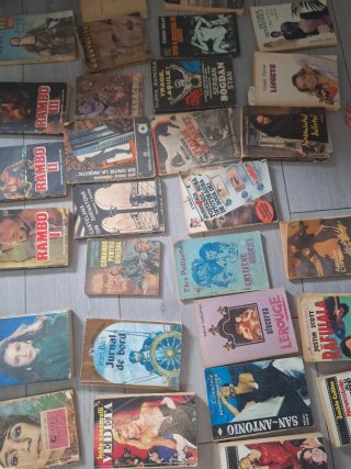 Libros antiguos en ingles