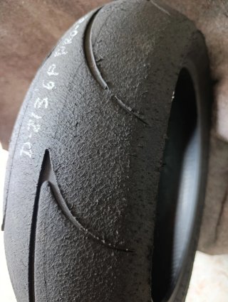 Dunlop D213 GP Pro2 Neumático Moto