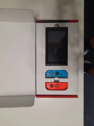 Nintendo Switch Azul y Rojo