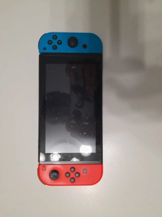 Nintendo Switch Azul y Rojo