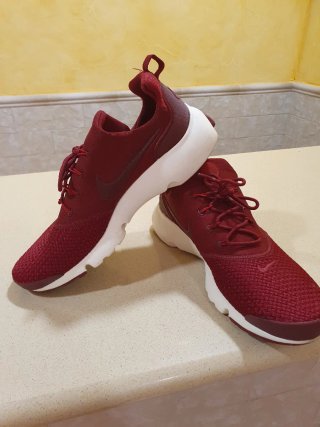 Zapatillas Nike Deportivas Rojas y Blancas