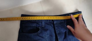 Pantalón vaquero Zara azul