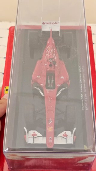 Ferrari  f1 F10 Felipe Massa 2010 Escala 1:24