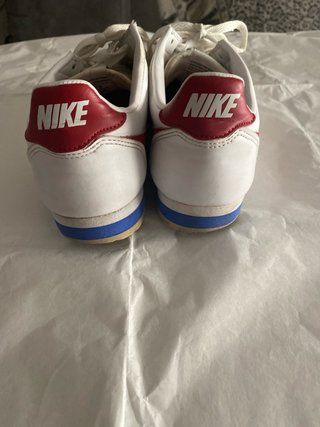 Zapatillas Nike Cortez Blancas y Rojas .talla 9.5