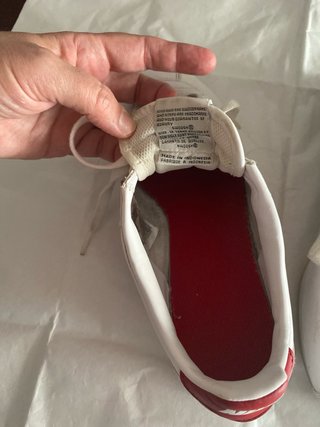 Zapatillas Nike Cortez Blancas y Rojas .talla 9.5