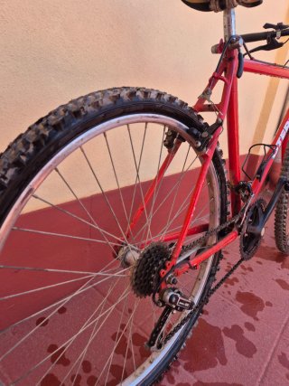 Bicicleta de Montaña Otero Roja