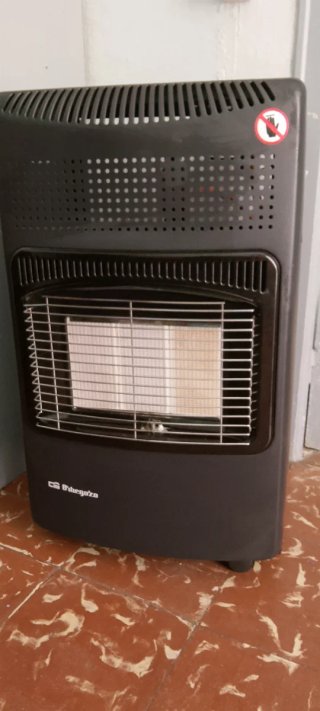 Estufa de gas Orbegozo
