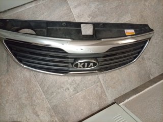 Parrilla Kia Sportage Cromada