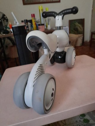 Andador de bebé con diseño de perro