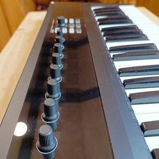 Teclado komplete kontrol S49 MK1 NI